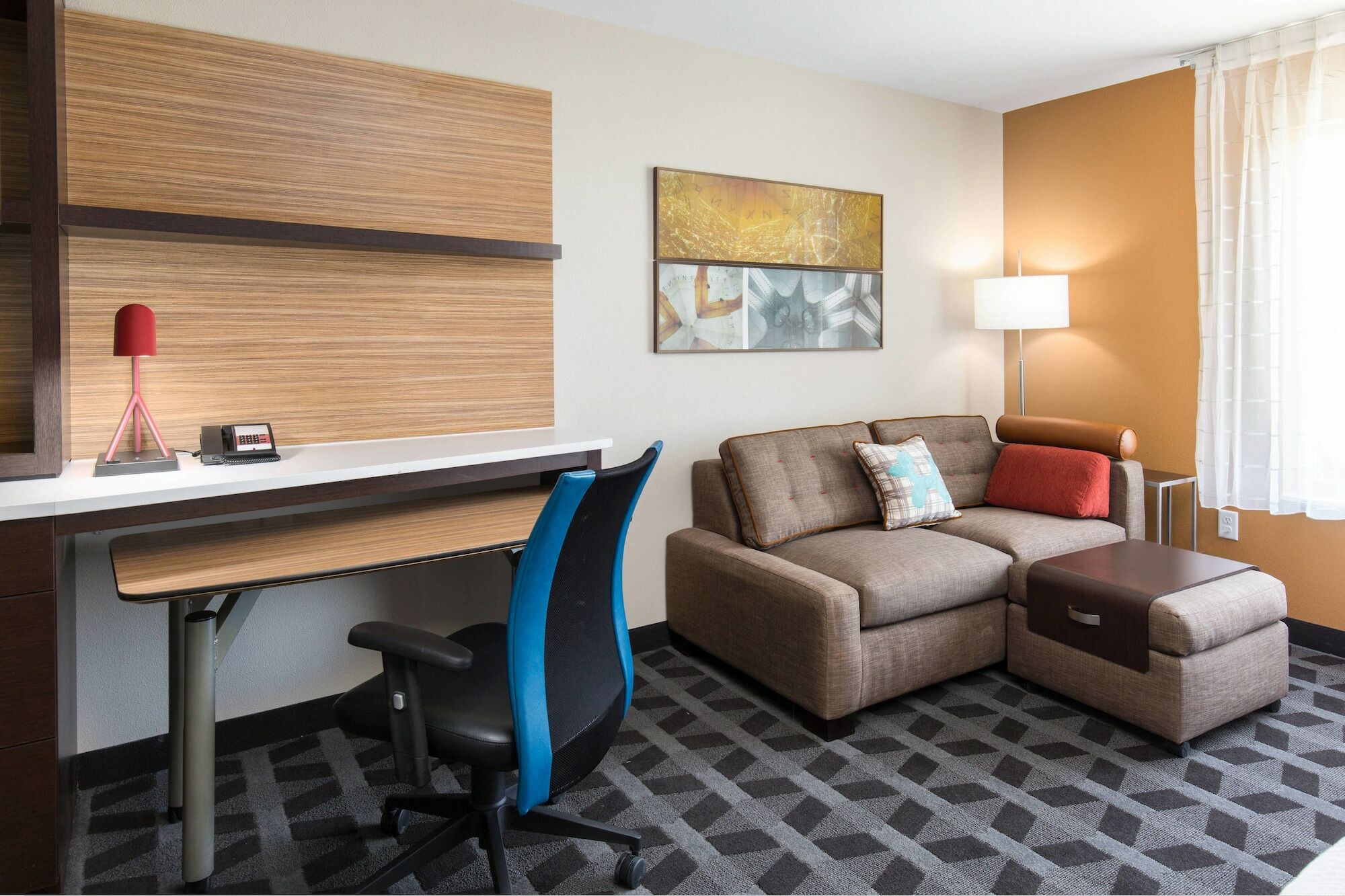 Towneplace Suites By Marriott Las Vegas Stadium District Exterior photo